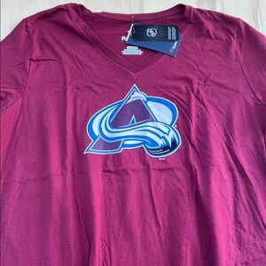 Fanatics Burgundy Women's  V-Neck XL Shirt